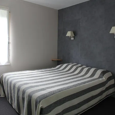 Fasthotel Avignon Nord 2*