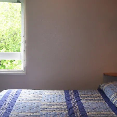 Hotel Fasthotel Avignon Nord 2*